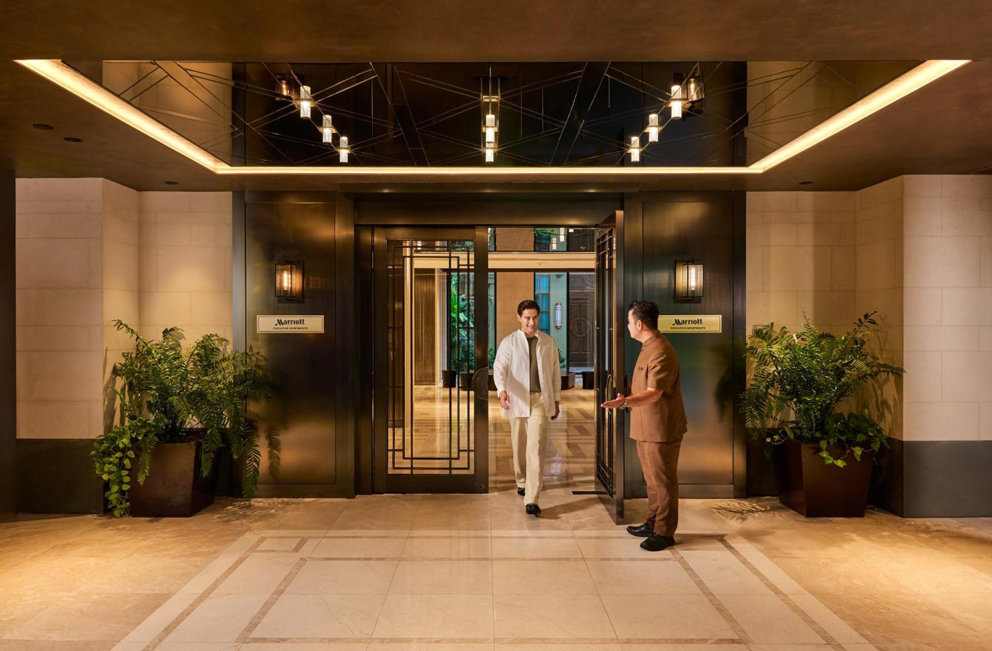 Marriott Executive Apartments, Bangkok Townhall Sukhumvit מראה חיצוני תמונה